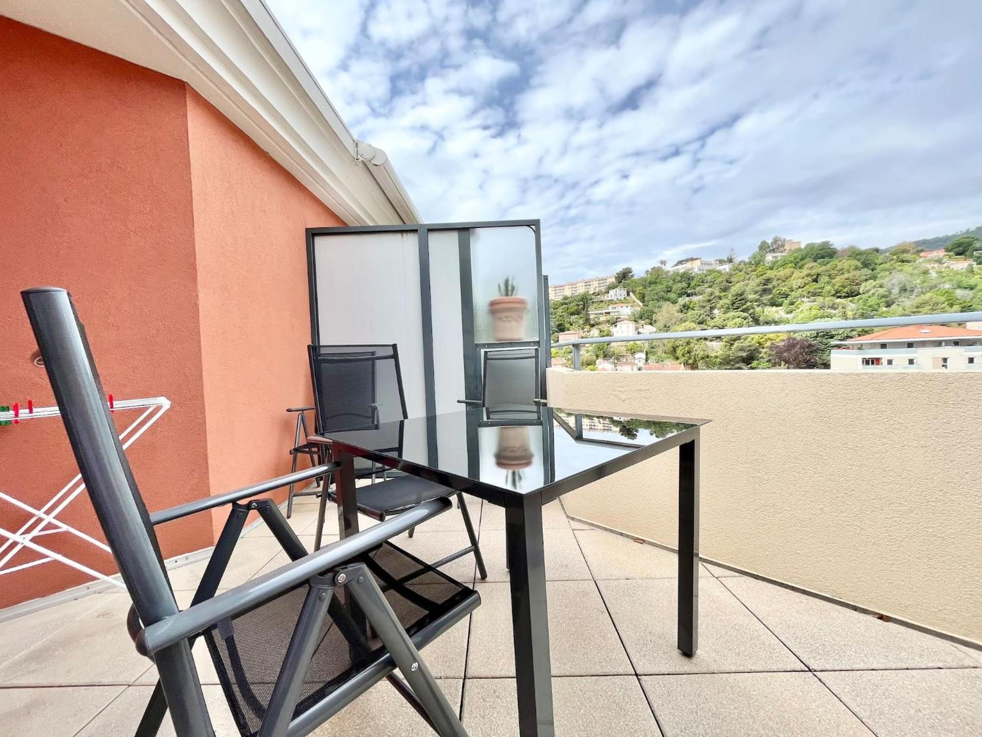 'La Villa Melanie' Neuf, Equipe, Terrasse, Centre ม็องตง ภายนอก รูปภาพ